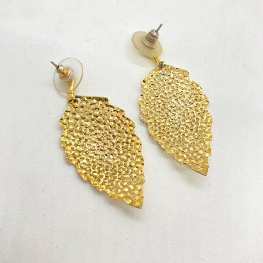 Vintage Leaf Dangle 2" Earrings Gold Tone Filigree Modernist - Picture 2 of 7